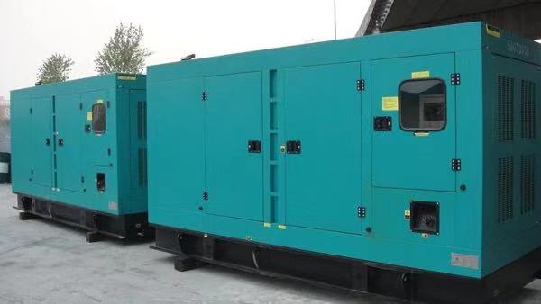 云浮康明斯400kw大型柴油二手发电机组